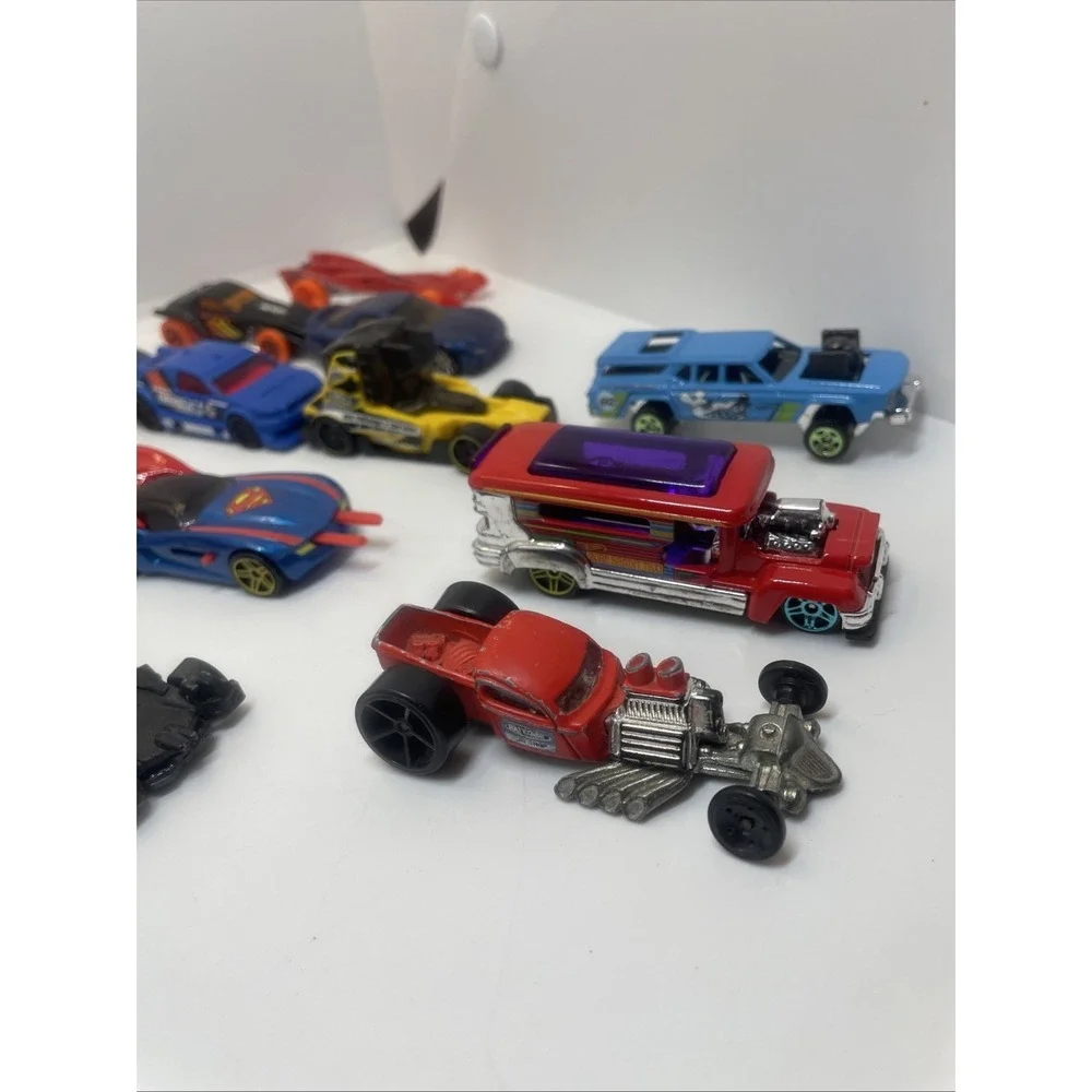 Hot Wheels Cars and 1 Monster Truck,vroom Truck and Loose Lot Of 20 In All Total